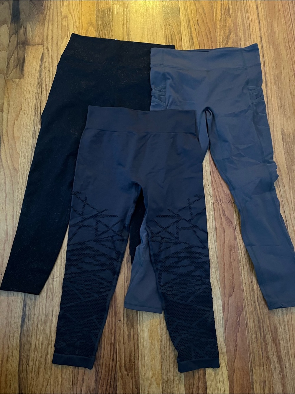 Woman’s black and grey fabletics legging bundle